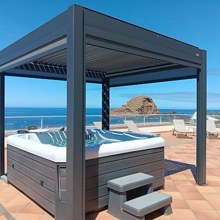 Hotel Salgueiro Porto Moniz Exterior photo
