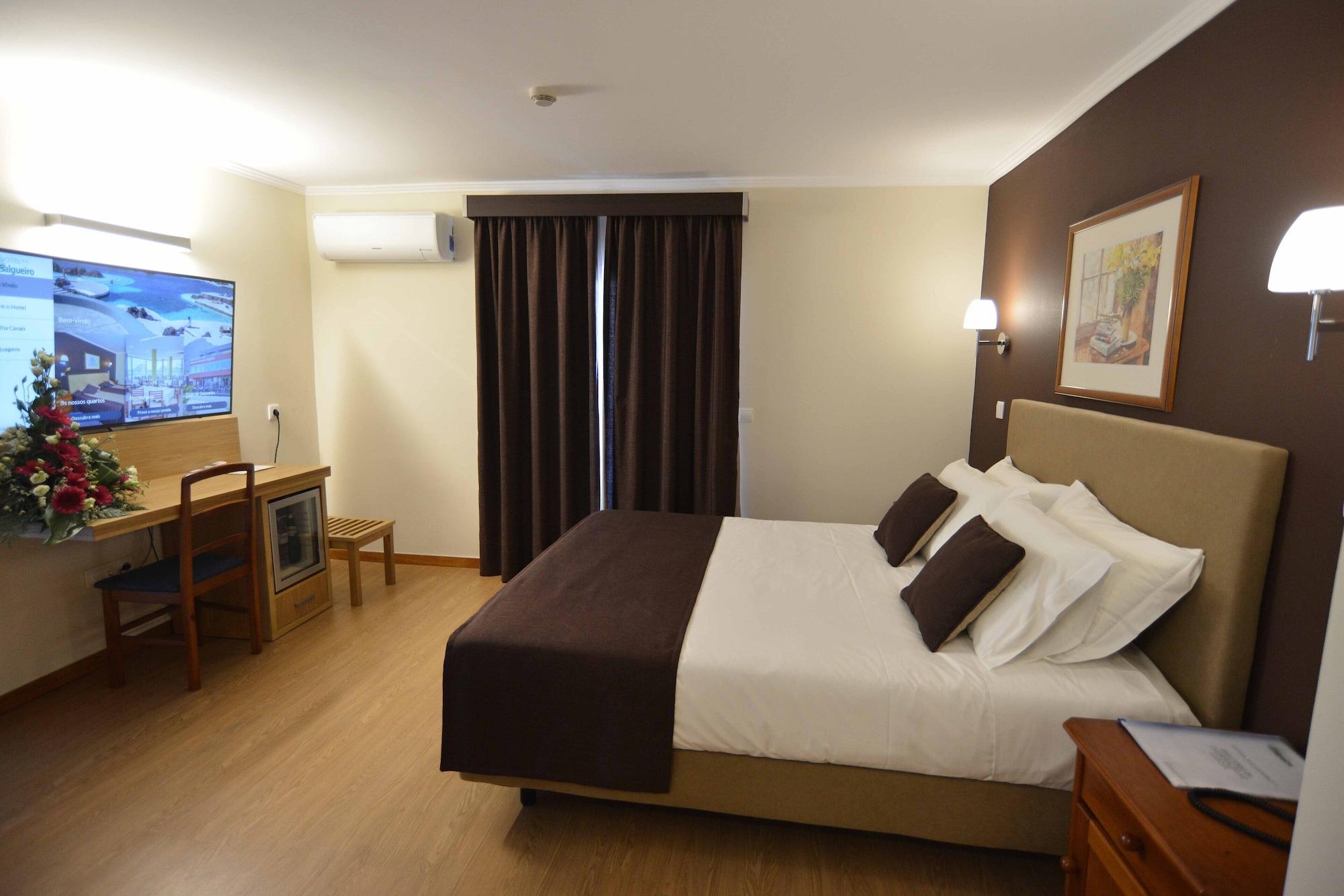 Hotel Salgueiro Porto Moniz Exterior photo