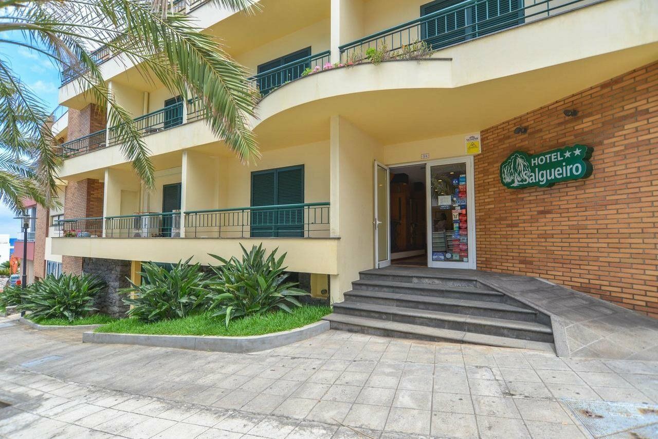 Hotel Salgueiro Porto Moniz Exterior photo